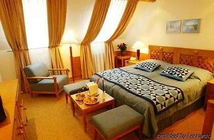 Hotel King's And Lake's House Golf Course Royal Bled