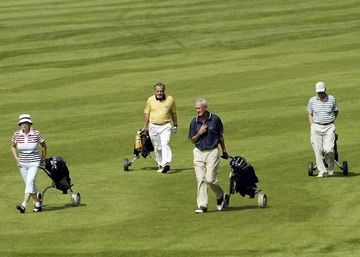 Hotel King's And Lake's House Golf Course Royal 4*