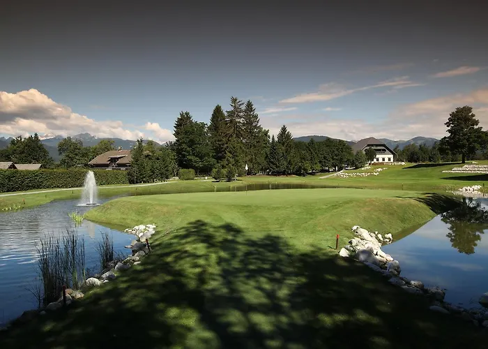 King's And Lake's House Golf Course Royal Hotel