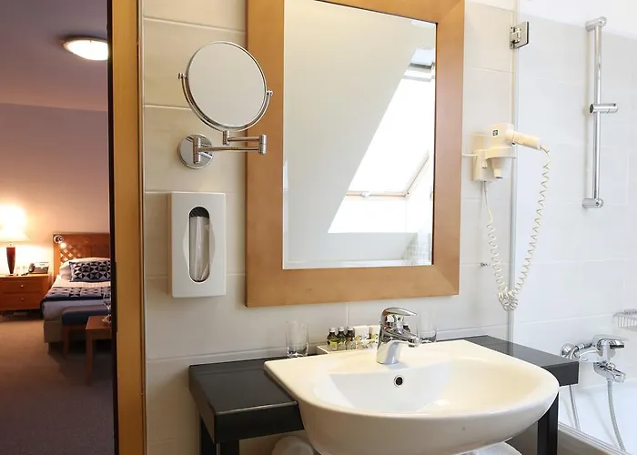 King's And Lake's House Golf Course Royal