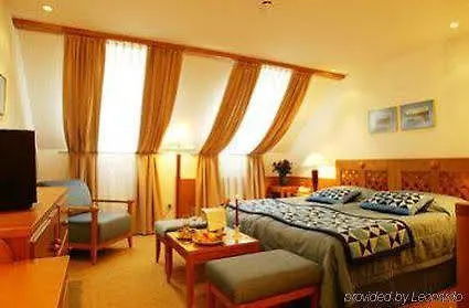 Hotel King's And Lake's House Golf Course Royal